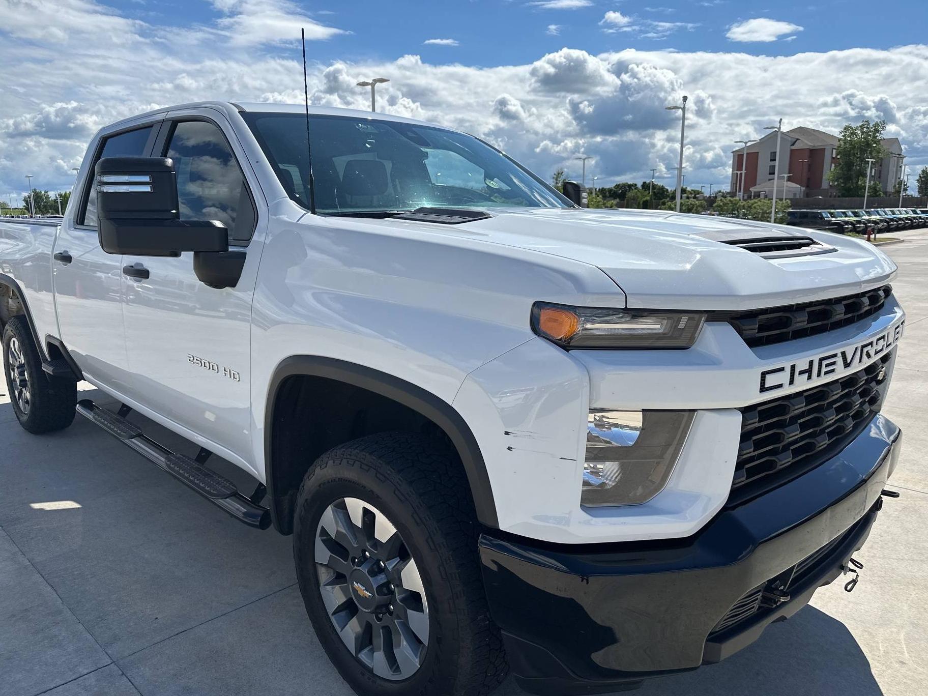 CHEVROLET SILVERADO HD 2022 2GC4YME79N1245897 image